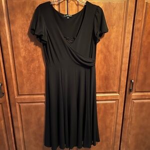 Tahari Arthur S Levine Black Dress Size 10